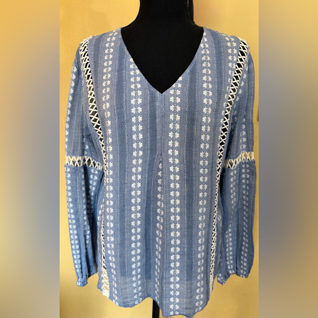 Buffalo David Bitton Blue And White VNeck Blouse Buffalo David Bitton Blue And White VNeck Blouse